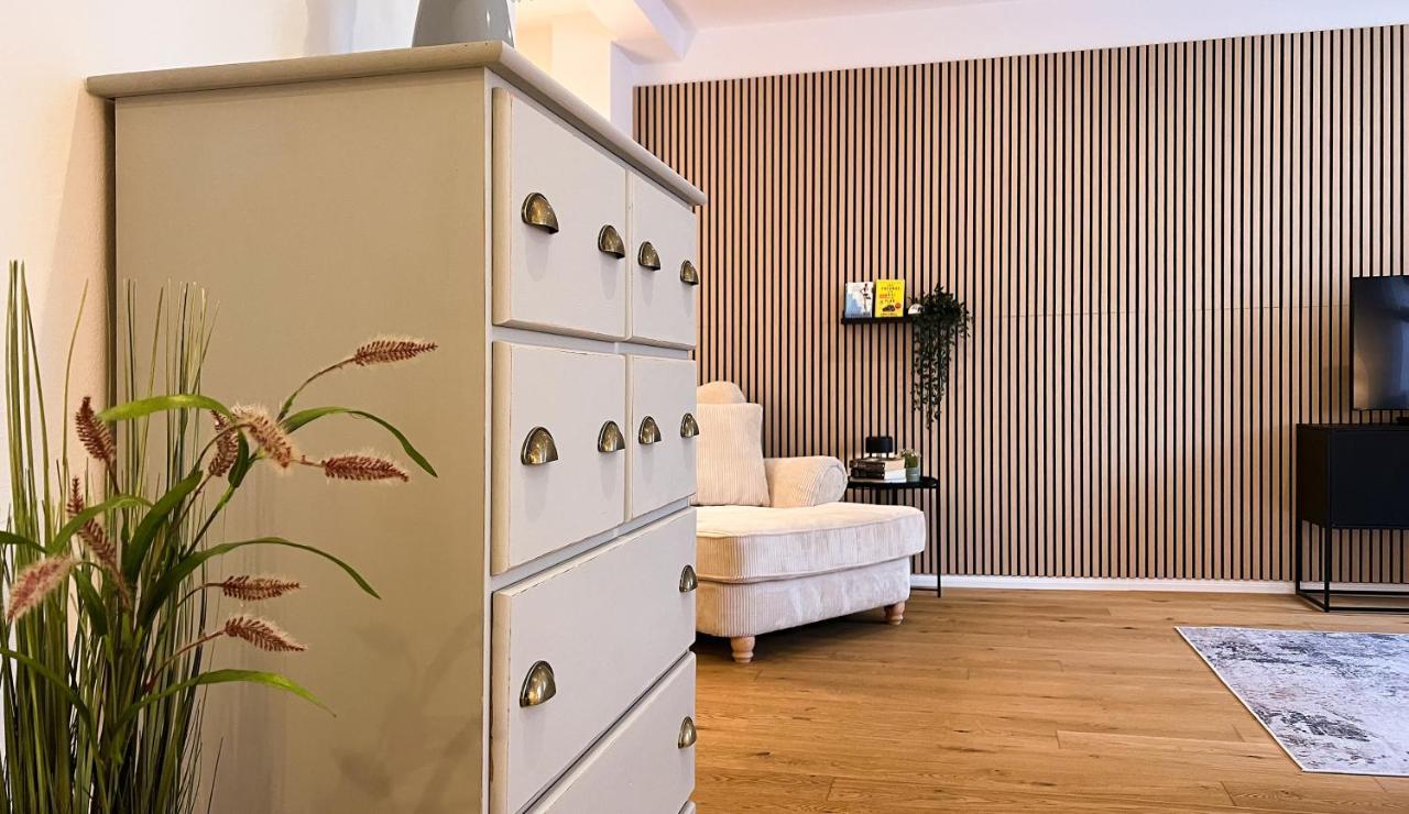 Modernes Studio Appartement Mit Leseecke 게른스바흐 외부 사진